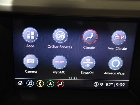 Used 2023 GMC Acadia Denali w/ Denali Ultimate Package AWD/4WD image 49