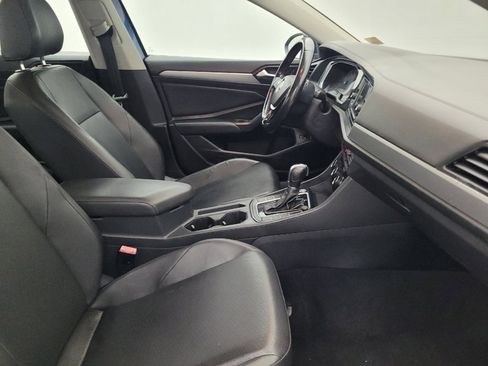 Used 2019 Volkswagen Jetta SE FWD image 21