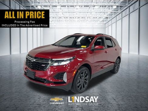 Used 2023 Chevrolet Equinox RS w/ RS Leather Package AWD/4WD image 1