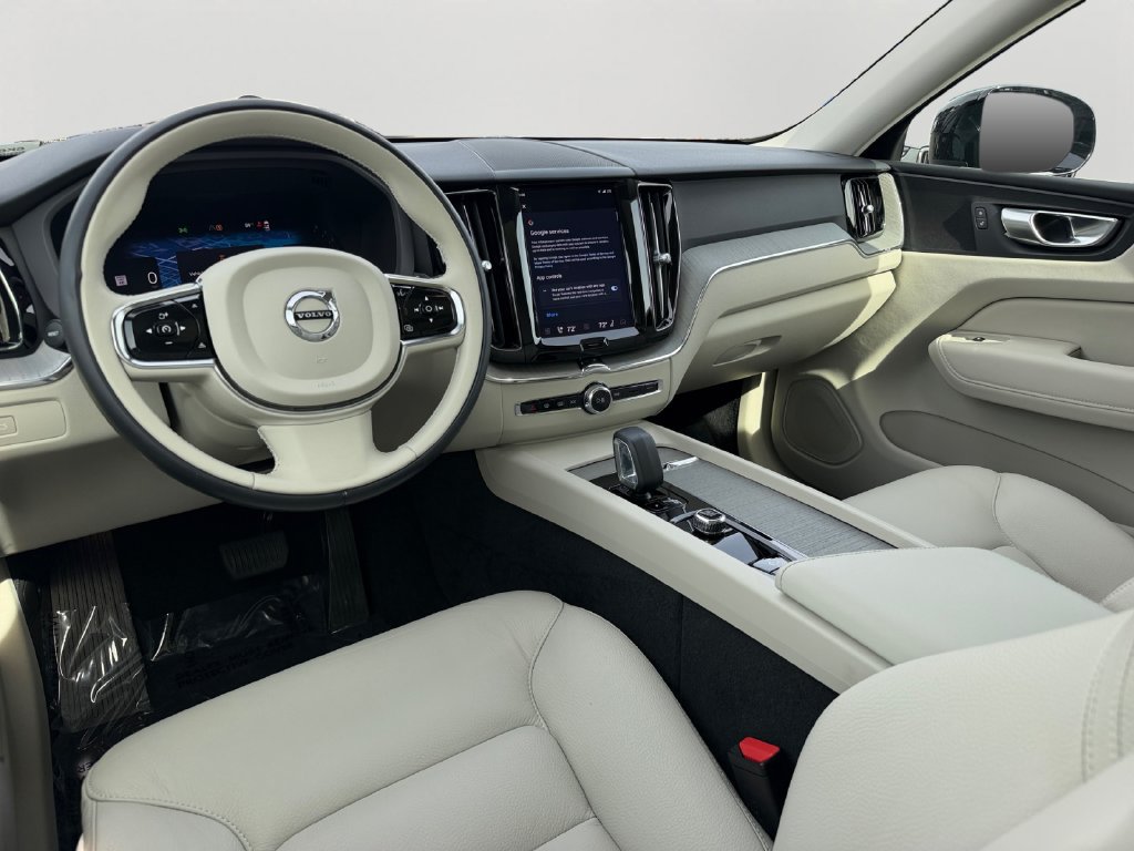 Certified 2024 Volvo XC60 B5 Plus w/ Climate Package AWD/4WD image 13