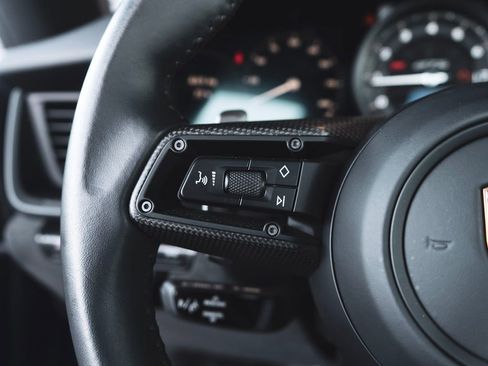 Used 2024 Porsche 911 Carrera GTS image 16