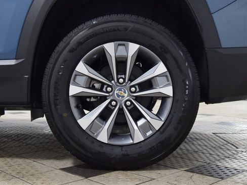 New 2026 Chevrolet Equinox LT image 24