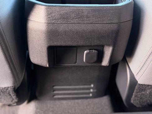 New 2025 Toyota Tacoma TRD Off-Road image 8