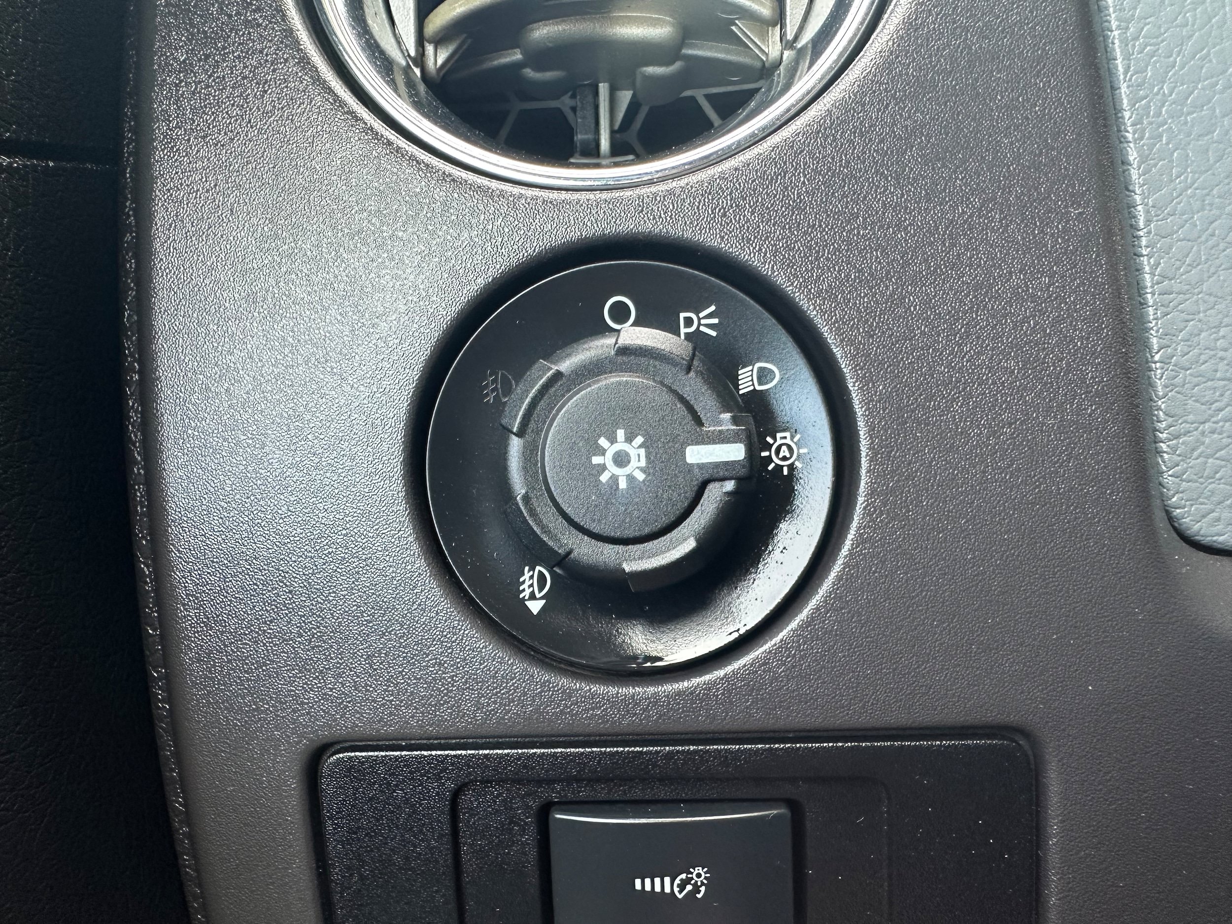 Used 2012 Ford F150 XLT w/ XLT Convenience Pkg RWD image 25