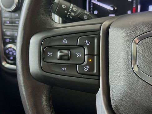 Used 2022 GMC Sierra 3500 Denali w/ Denali Ultimate Package image 10