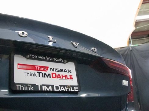 Used 2023 Volvo S60 T8 Plus w/ Climate Package image 13