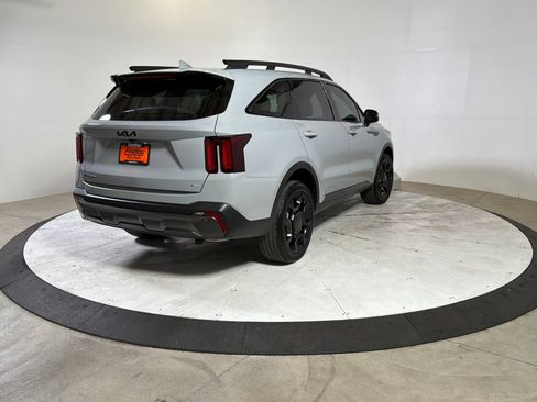 Used 2025 Kia Sorento X-Line EX AWD/4WD image 7