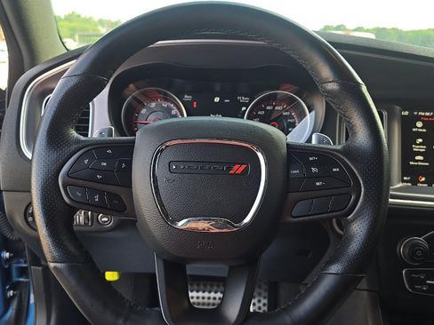 Used 2022 Dodge Charger Scat Pack RWD image 12