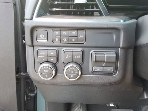 Certified 2026 Chevrolet Tahoe Z71 w/ Z71 Off-Road Package AWD/4WD image 39