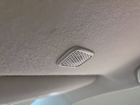 Used 2024 Toyota Corolla LE image 33