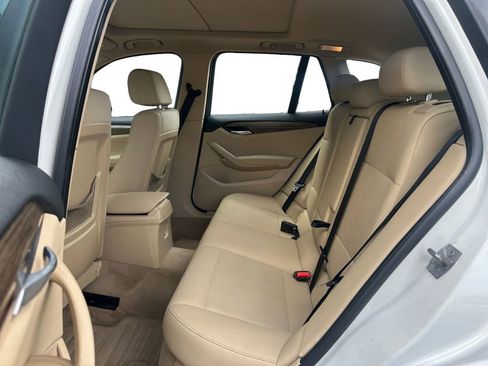 Used 2015 BMW X1 xDrive28i image 16