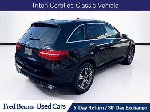 Used 2019 Mercedes-Benz GLC 300 4MATIC image 5