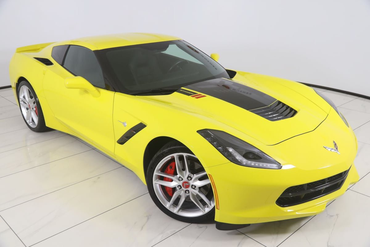 Used 2016 Chevrolet Corvette Stingray Coupe RWD image 22