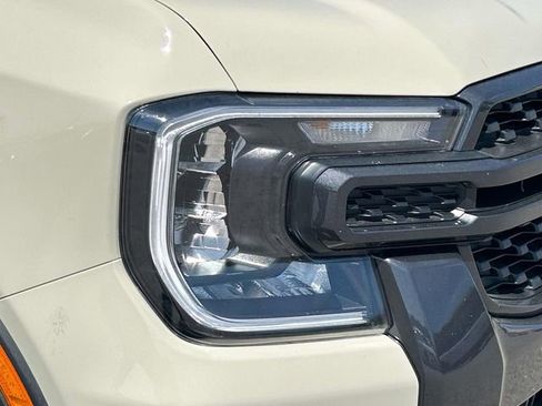 New 2025 Ford Ranger XLT w/ Equipment Group 301A High image 9