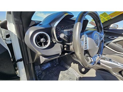 Used 2016 Chevrolet Camaro LT image 19