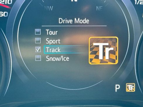 Used 2021 Chevrolet Camaro SS RWD image 20