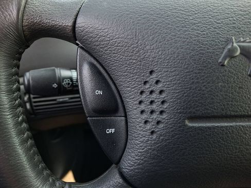Used 2002 Ford Mustang GT RWD image 22