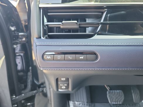 Used 2026 INFINITI QX80 4WD w/ Sport Exterior Package image 39