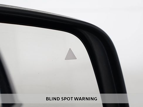 Used 2023 Dodge Durango SRT image 7