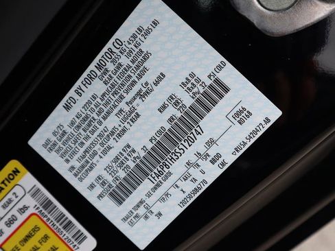 Used 2025 Ford Mustang Premium image 35