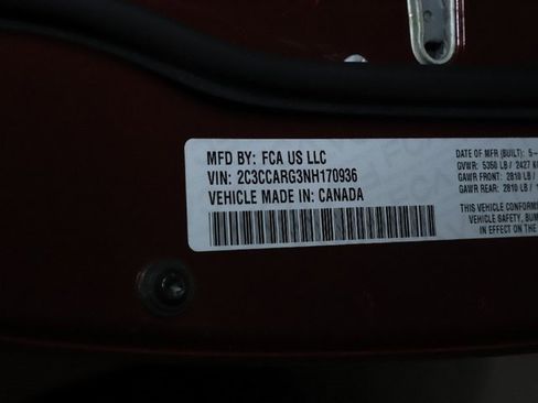 Used 2022 Chrysler 300 Touring w/ Sport Appearance Package image 19