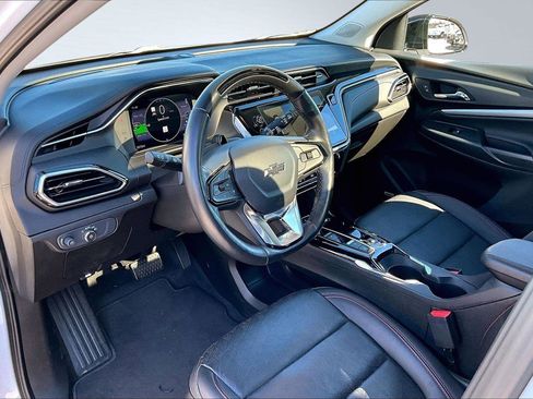 Used 2023 Chevrolet Bolt EUV Premier w/ Sun & Sound Package image 13