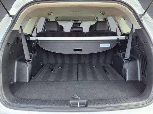 Used 2025 Kia Sorento S FWD image 12