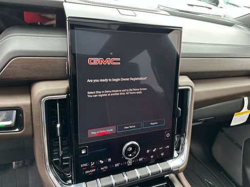 New 2026 GMC Yukon XL Denali Ultimate w/ LPO, Floor Liner Package image 9