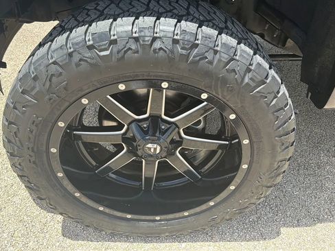 Used 2015 Ford F150 Lariat AWD/4WD image 10