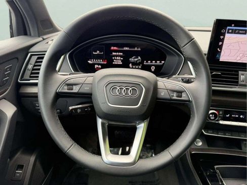 Certified 2025 Audi Q5 2.0T Premium Plus w/ Premium Plus Package AWD/4WD image 10