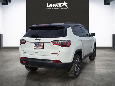New 2026 Jeep Compass Trailhawk image 4