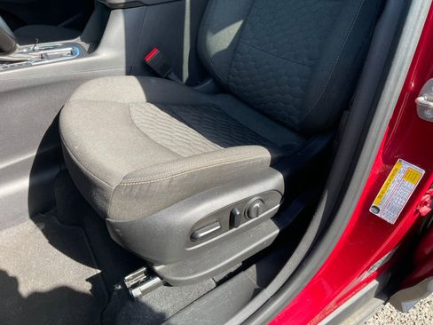 Used 2020 Chevrolet Equinox LT image 14