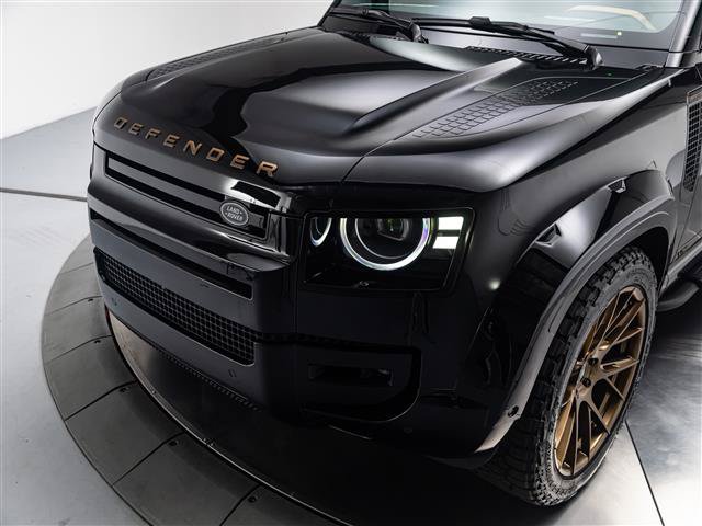 New 2026 Land Rover Defender 130 V8 AWD/4WD image 9