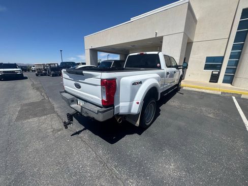 Used 2019 Ford F350 XLT AWD/4WD image 5