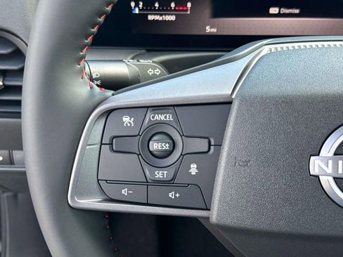 New 2026 Nissan Sentra SR w/ Floor Mat Package FWD image 25