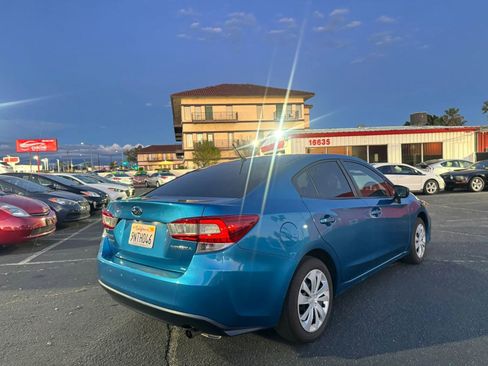 Used 2018 Subaru Impreza 2.0i AWD/4WD image 9