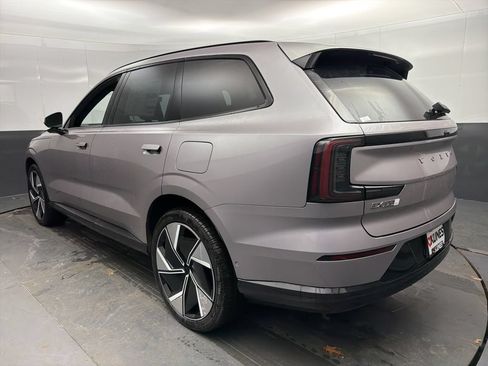 New 2026 Volvo EX90 Ultra AWD/4WD image 4