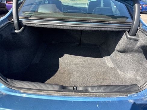 Used 2021 Dodge Charger SXT w/ Leather Interior Group RWD image 25