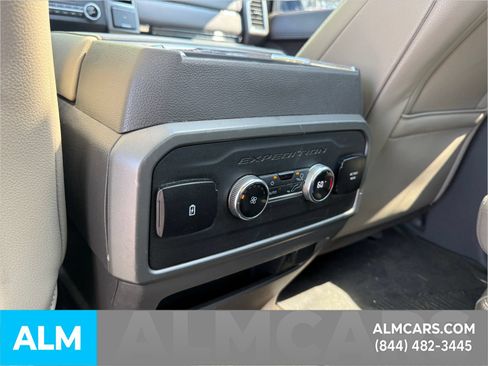 Used 2021 Ford Expedition XLT RWD image 12