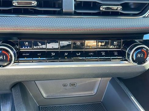 New 2026 Chevrolet Equinox RS w/ Convenience Package III image 18