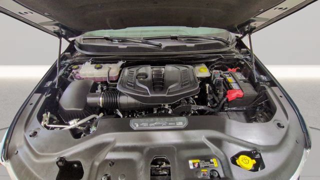 Used 2025 Jeep Wagoneer 4WD w/ Premium Group I image 35