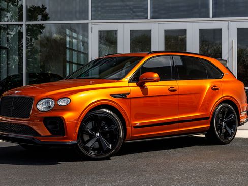 Used 2021 Bentley Bentayga image 7