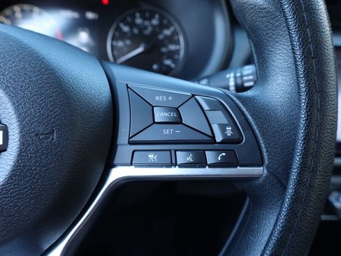 Used 2024 Nissan Kicks SV image 20