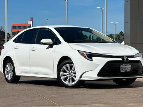 Certified 2026 Toyota Corolla LE w/ LE Premium Package image 2
