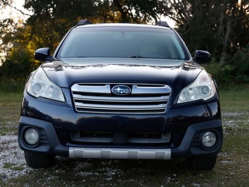 Used 2013 Subaru Outback 2.5i Limited w/ Moonroof Pkg image 17