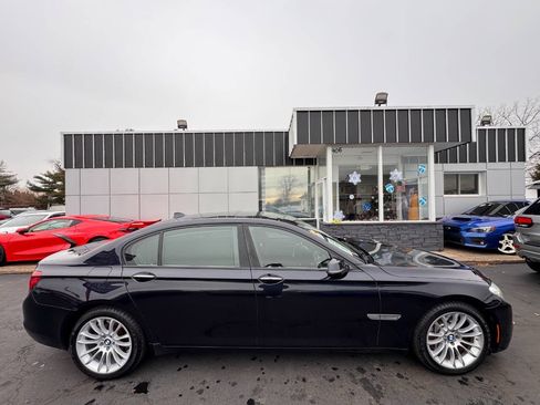 Used 2014 BMW 750Li xDrive AWD/4WD image 9