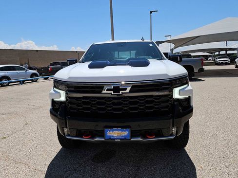 Used 2026 Chevrolet Silverado 1500 ZR2 AWD/4WD image 3