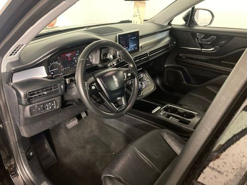 Used 2020 Lincoln Corsair AWD w/ Premium Package image 14