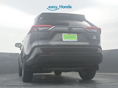 Used 2024 Toyota RAV4 XLE w/ Convenience Package image 32