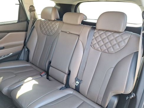 Used 2023 Hyundai Santa Fe Limited image 11